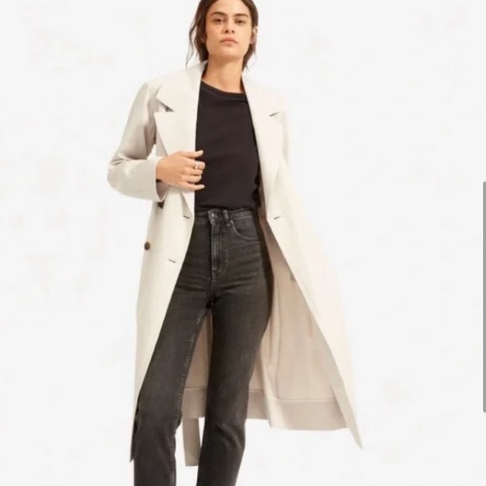 Everlane The Drape Trench Coat In Sandstone M